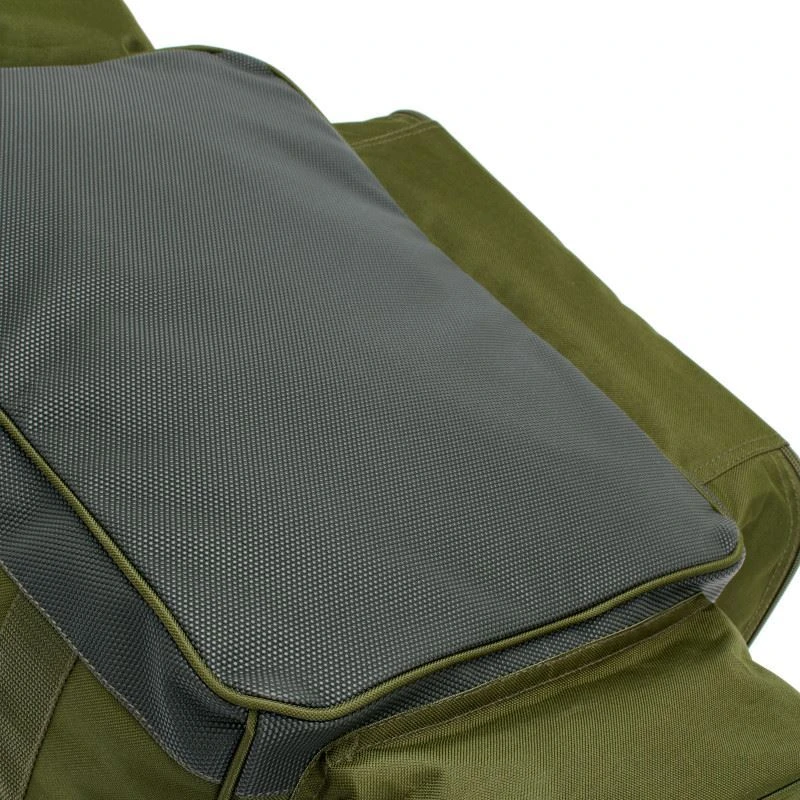 Daiwa Black Widow Low Level Carryall - Image 4