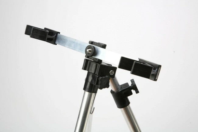 Ian Golds Telescopic Tripod - Image 2